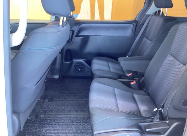 
								TOYOTA VOXY 2016 full									