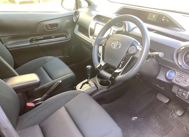 
								TOYOTA AQUA 2019 full									