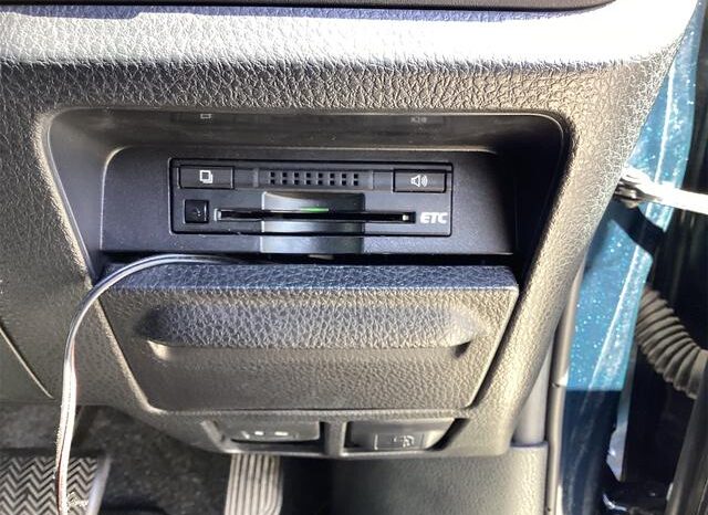 
								TOYOTA VOXY 2020 full									