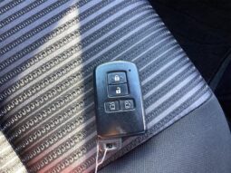 
										TOYOTA VOXY 2020 full									