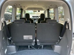 
										TOYOTA VOVY 2008 full									