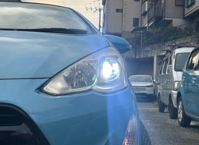 
								TOYOTA AQUA 2015 full									