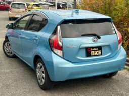 
										TOYOTA AQUA 2015 full									