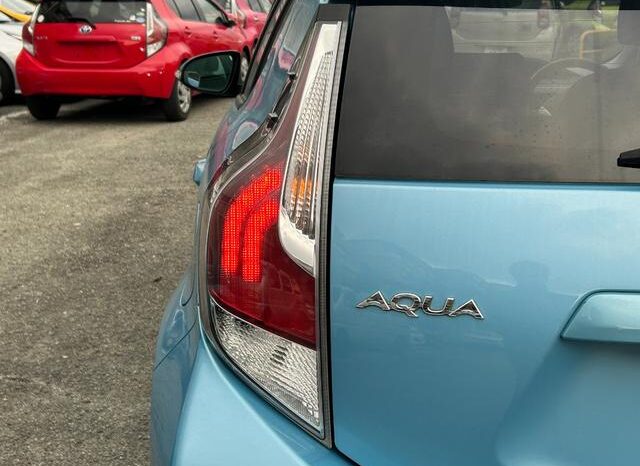 
								TOYOTA AQUA 2015 full									