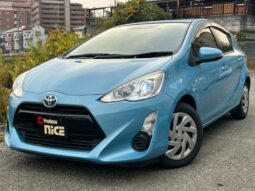 
										TOYOTA AQUA 2015 full									
