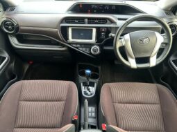 
										TOYOTA AQUA 2015 full									