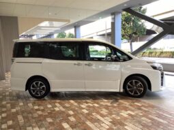 
										TOYOTA VOXY 2020 full									