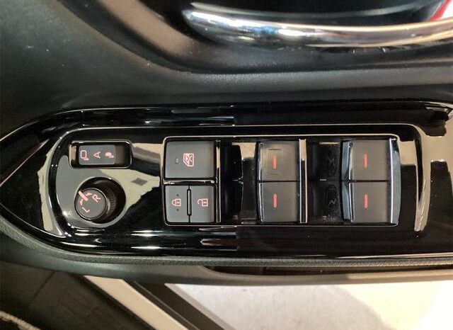 
								TOYOTA VOXY 2020 full									