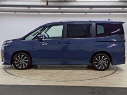 
										TOYOTA VOXY 2024 full									