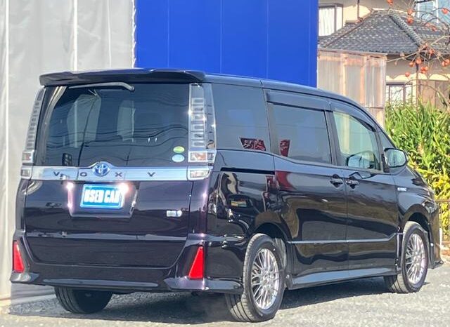 
								TOYOTA VOXY 2016 full									