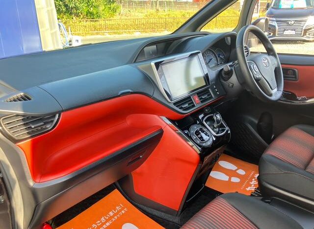 
								TOYOTA VOXY 2016 full									