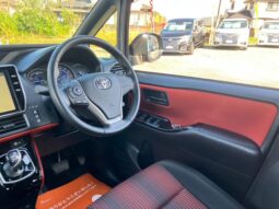 
										TOYOTA VOXY 2016 full									