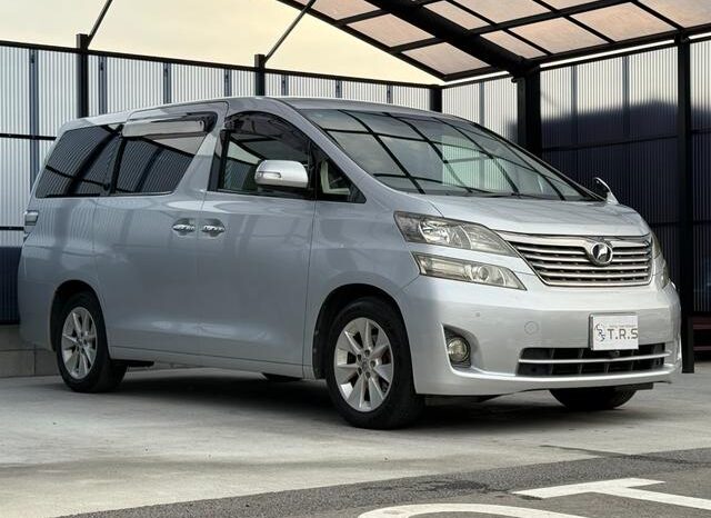 
								TOYOTA VELLFIRE 2008 full									