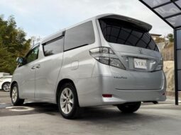 
										TOYOTA VELLFIRE 2008 full									