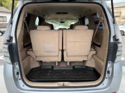 
										TOYOTA VELLFIRE 2008 full									