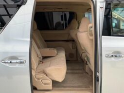 
										TOYOTA VELLFIRE 2008 full									