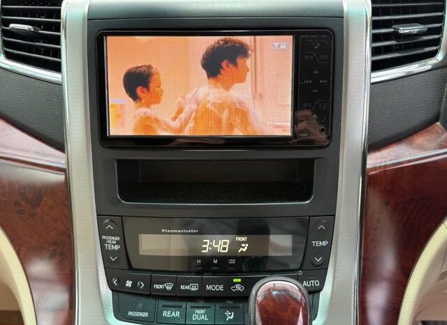 
								TOYOTA VELLFIRE 2008 full									