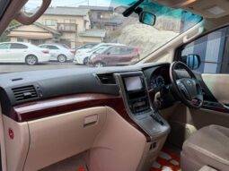 
										TOYOTA VELLFIRE 2008 full									