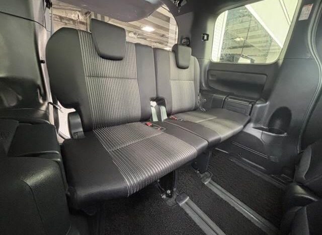 
								TOYOTA VOXY 2018 full									