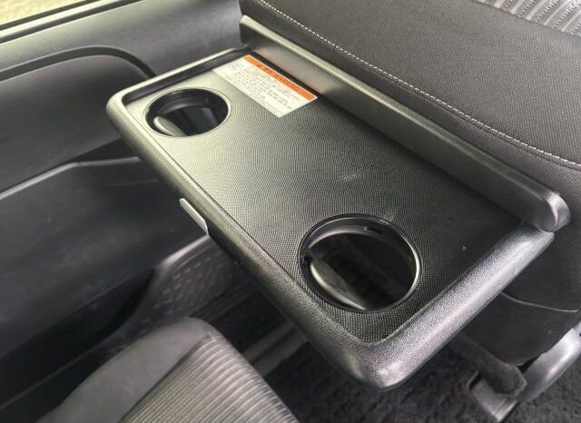 
								TOYOTA VOXY 2018 full									