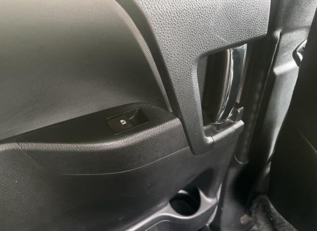 
								TOYOTA VOXY 2018 full									