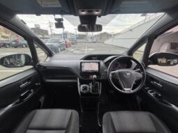
										TOYOTA VOXY 2018 full									