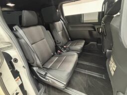 
										TOYOTA VOXY 2018 full									