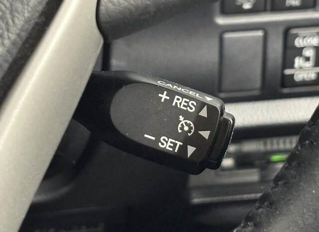 
								TOYOTA VOXY 2018 full									