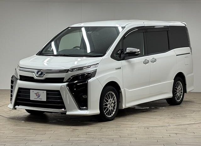 
								TOYOTA VOXY 2018 full									