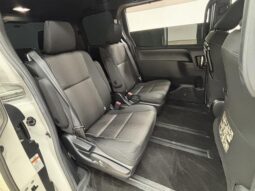 
										TOYOTA VOXY 2018 full									