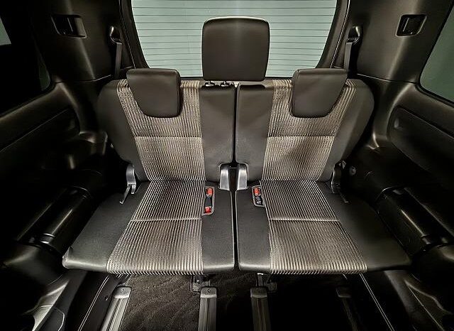 
								TOYOTA VOXY 2018 full									