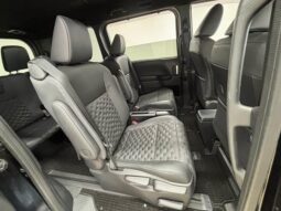 
										TOYOTA VOXY 2024 full									