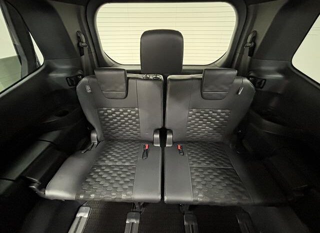 
								TOYOTA VOXY 2024 full									