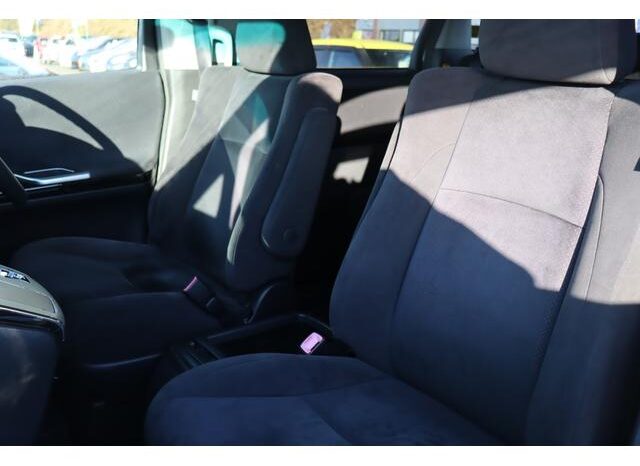 
								TOYOTA VELLFIRE 2011 full									