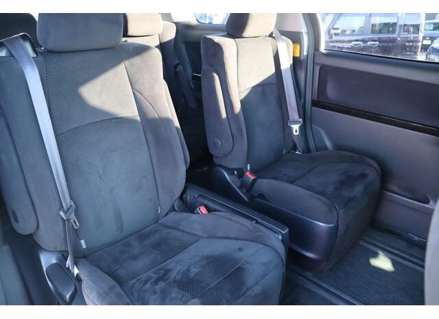 
								TOYOTA VELLFIRE 2011 full									