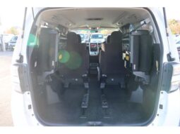 
										TOYOTA VELLFIRE 2011 full									