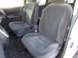 
										TOYOTA VOXY 2012 full									