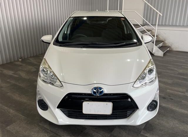 
								TOYOTA AQUA 2015 full									