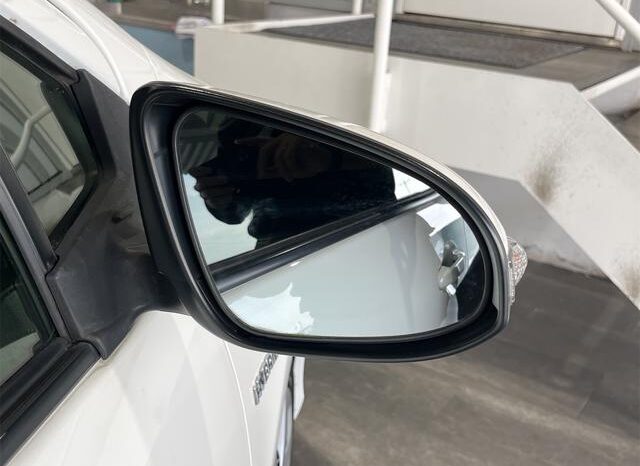 
								TOYOTA AQUA 2015 full									