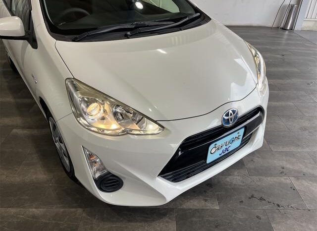 
								TOYOTA AQUA 2015 full									