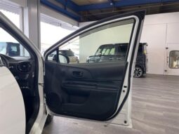 
										TOYOTA AQUA 2015 full									