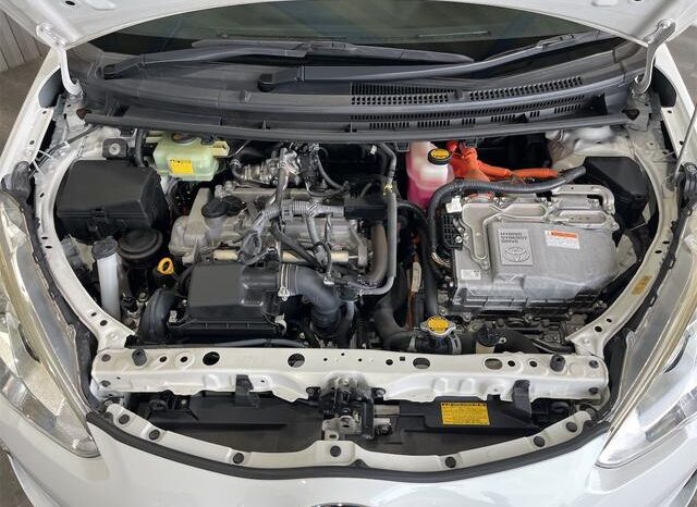 
								TOYOTA AQUA 2015 full									