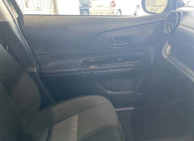 
								TOYOTA AQUA 2019 full									