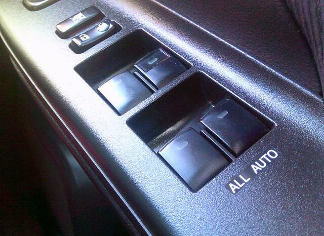 
								TOYOTA VELLFIRE 2010 full									