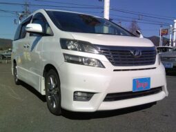 
										TOYOTA VELLFIRE 2010 full									
