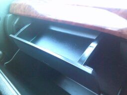 
										TOYOTA VELLFIRE 2010 full									