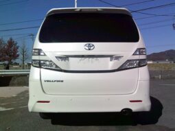 
										TOYOTA VELLFIRE 2010 full									