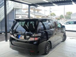 
										TOYOTA VELLFIRE 2011 full									