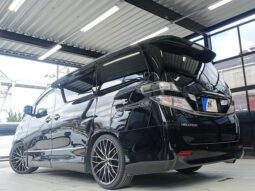 
										TOYOTA VELLFIRE 2011 full									