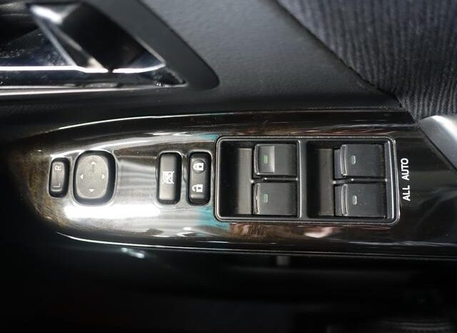 
								TOYOTA VELLFIRE 2011 full									